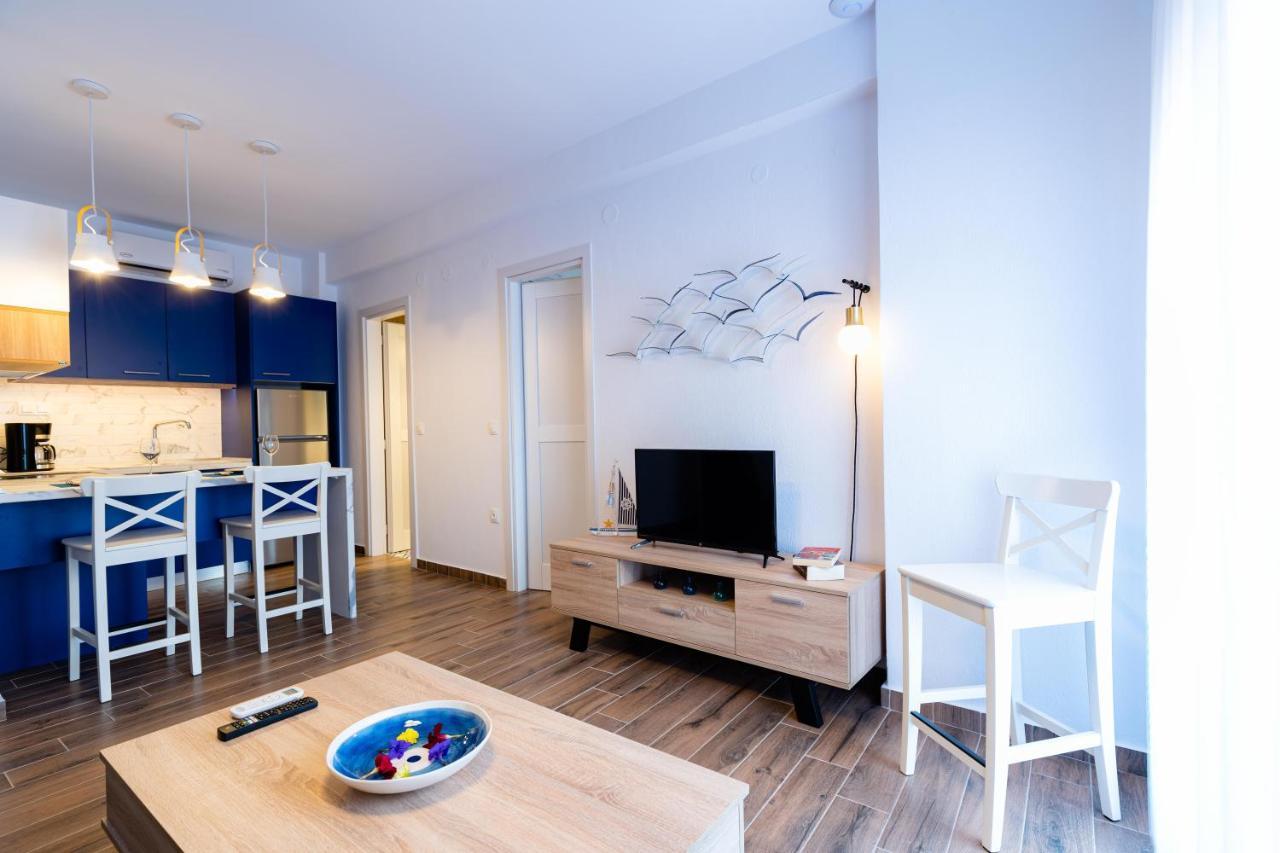 Elvis Nest Apartment เนอามูดาเนีย ภายนอก รูปภาพ