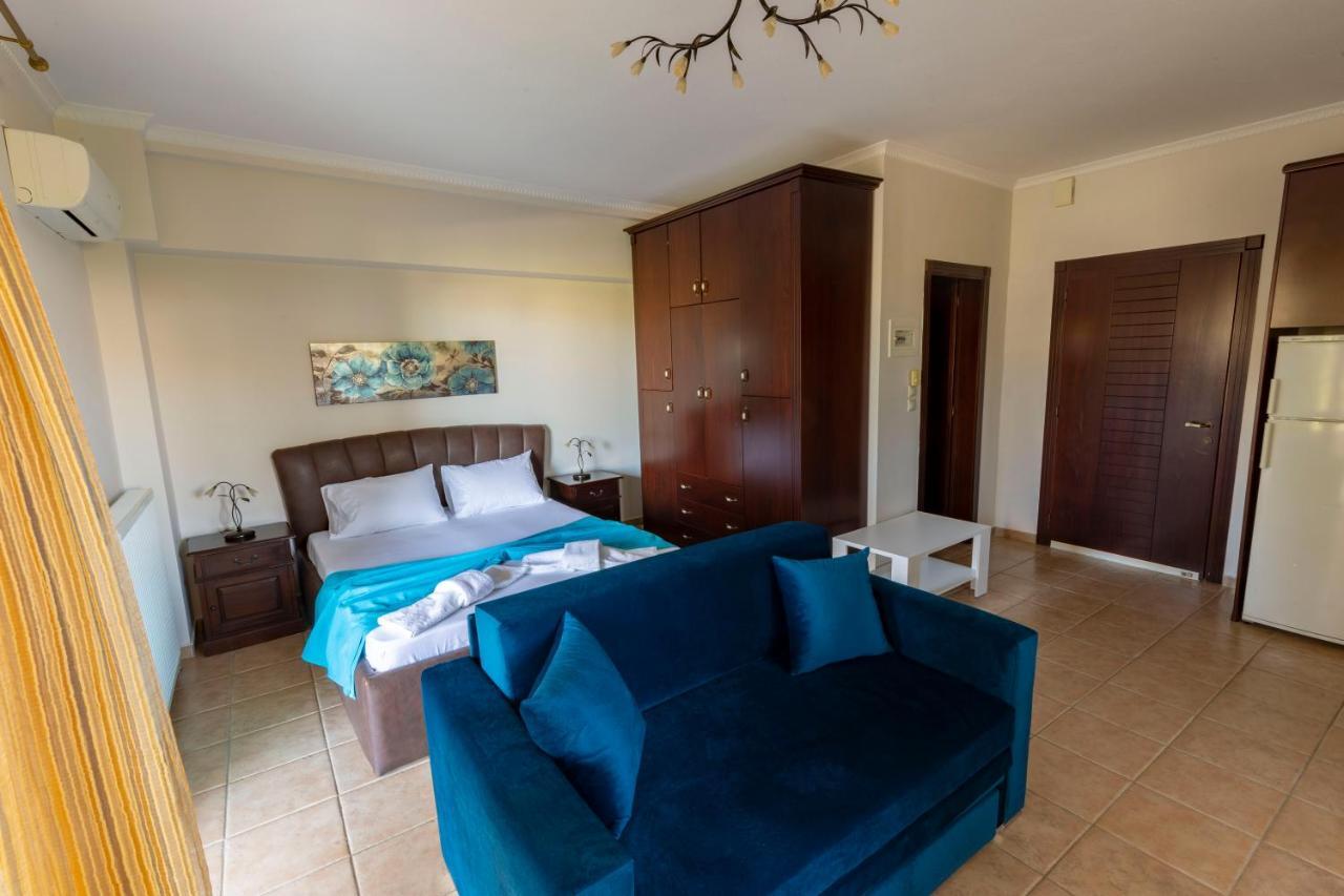 Elvis Nest Apartment เนอามูดาเนีย ภายนอก รูปภาพ