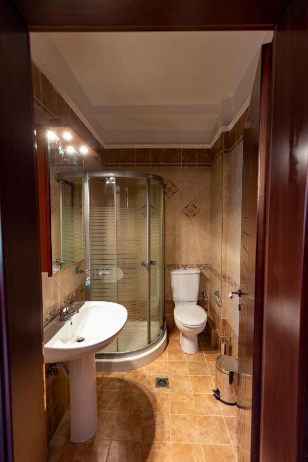 Elvis Nest Apartment เนอามูดาเนีย ภายนอก รูปภาพ